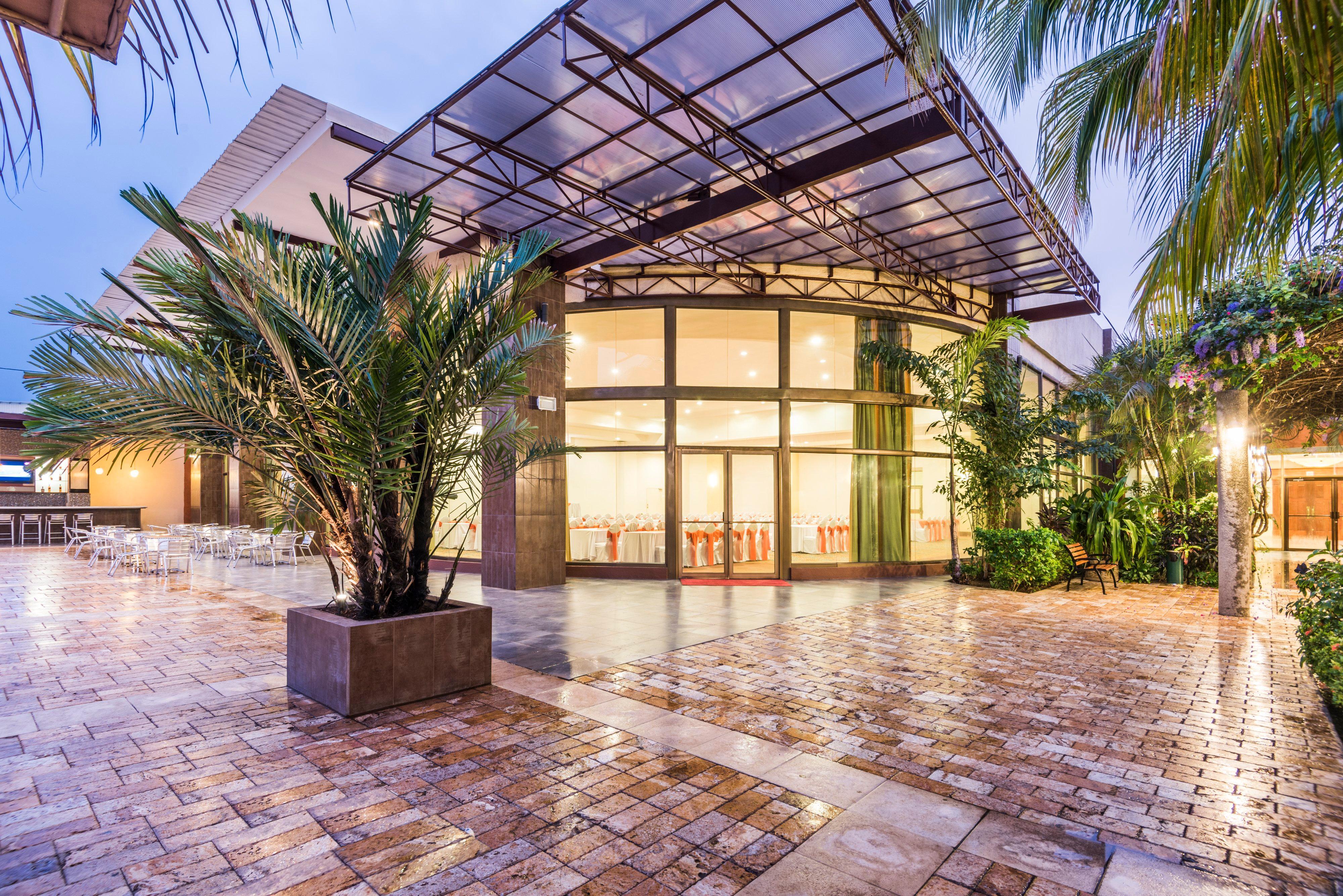 Holiday Inn Convention Center, An Ihg Hotel Managua Exterior photo